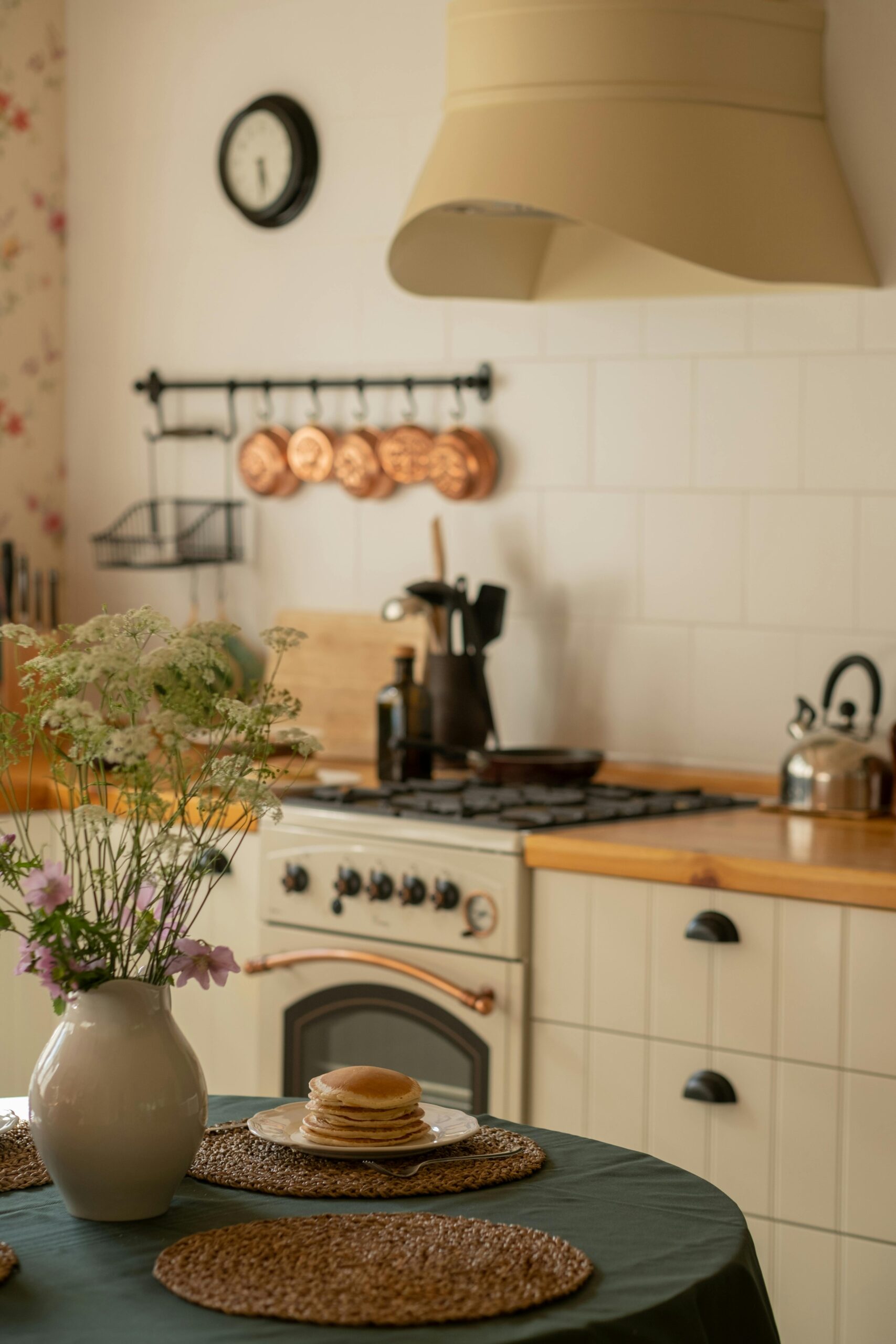 20 Amazing Ways To Create Vintage Kitchen