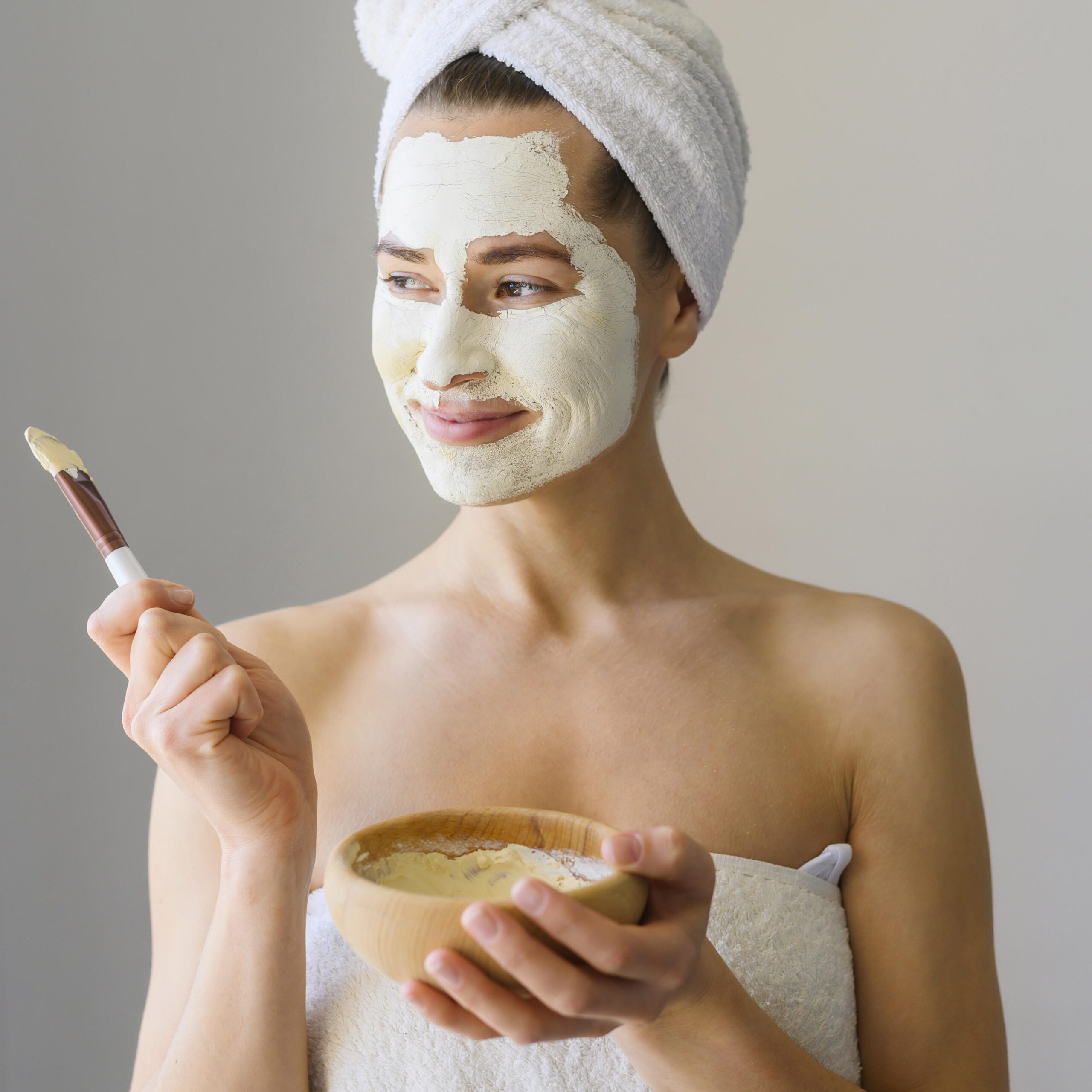 Honey and Lemon Mask for Brightening